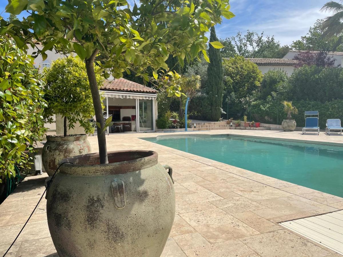 Villa 180 M2 Piscine Драгинян Екстериор снимка